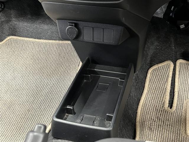 ミライース Ｌ　ＳＡＩＩＩ　ＣＤ再生装置　メディアプレイヤー接続　リアスポイラー　社外アルミ　キーレスエントリー　衝突被害軽減ブレーキ　ペダル踏み間違い急発進抑制装置　車線逸脱警報　先進ライト　デュアルエアバッグ　ＡＢＳ（24枚目）