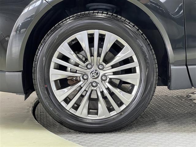 ハリアーハイブリッド Ｚ　レザーパッケージ　バックモニター　全周囲カメラ　ドライブレコーダー　Ｔ－Ｃｏｎｎｅｃｔナビ　フルセグ　メディアプレイヤー接続　本革シート　パワーシート　純正アルミホイール　スマートキ－　イモビライザー　ＥＴＣ　ＬＥＤ（9枚目）