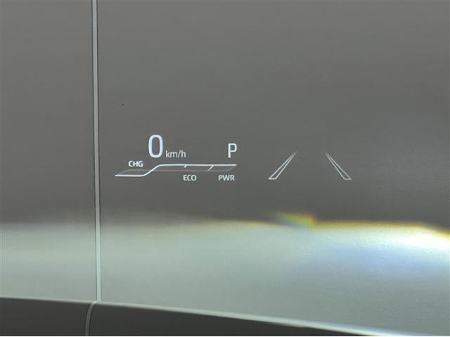 ハリアーハイブリッド Ｚ　レザーパッケージ　バックモニター　全周囲カメラ　ドライブレコーダー　Ｔ－Ｃｏｎｎｅｃｔナビ　フルセグ　メディアプレイヤー接続　本革シート　パワーシート　純正アルミホイール　スマートキ－　イモビライザー　ＥＴＣ　ＬＥＤ（24枚目）