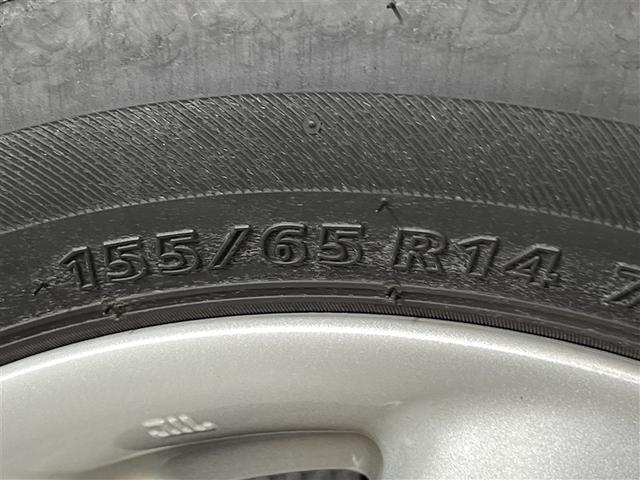 MRワゴン Xセレクション HIDヘッドランプ バックモニター CD再生装置 純正アルミ ベンチシート スマートキ- イモビライザー デュアルエアバッグ ABS 横滑防止装置 オートエアコン パワステ パワーウィンドウ(8枚目)