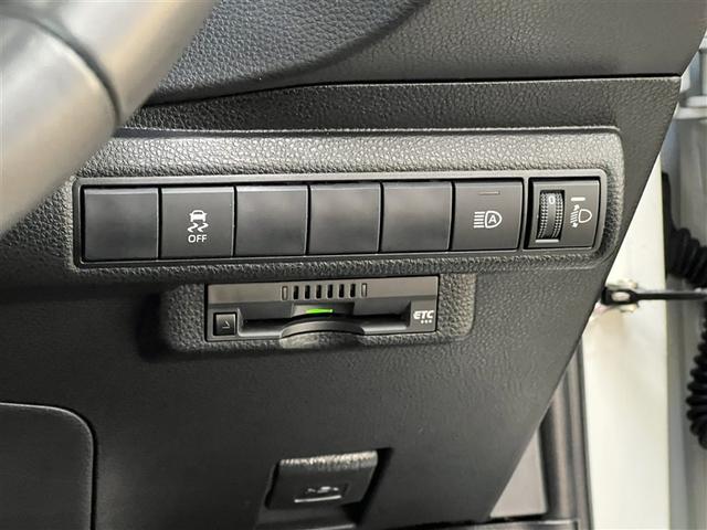 カローラ ハイブリッド　Ｓ　衝突被害軽減ブレーキ　ペダル踏み間違い急発進抑制装置　車線逸脱警報　デュアル＋サイドエアバッグ　横滑防止装置　バックモニター　先進ライト　ＬＥＤヘッドランプ　純正アルミホイール　イモビライザー　ＥＴＣ（19枚目）