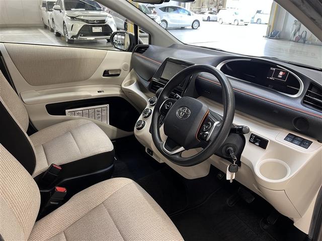 シエンタ X クルマイスタイプ1 Pツキ 衝突被害軽減ブレーキ 車線逸脱警報 デュアルエアバッグ 先進ライト 横滑防止装置 バックモニター ドライブレコーダー カーナビ フルセグTV CD・DVD再生装置 ローダウン イモビライザー ETC(10枚目)