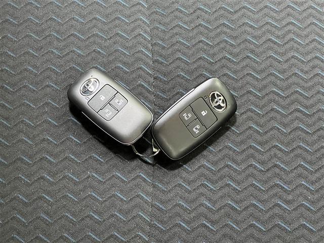 ルーミー カスタムG フルセグ メディアプレイヤー接続 フルフラット 両側電動スライドドア スマートキ-イモビライザー クルーズコントロールワンオーナー 衝突被害軽減ブレーキ バックモニター LEDヘッドランプ(25枚目)