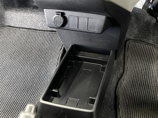 ピクシスエポック Ｘ　ＳＡＩＩＩ　衝突被害軽減ブレーキ　ドライブレコーダー　先進ライト　ＬＥＤヘッドランプ　ペダル踏み間違い急発進抑制装置　車線逸脱警報　横滑防止装置　キーレスエントリー　ＣＤ再生装置　メディアプレイヤー接続　ＡＢＳ（25枚目）