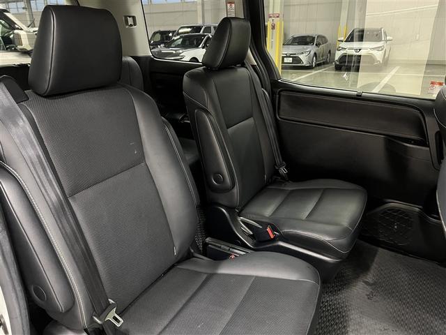 エスクァイア ハイブリッドＧｉ　Ｔ－Ｃｏｎｎｅｃｔナビ　ＥＴＣ　衝突被害軽減ブレーキ　ドライブレコーダー　先進ライト　ＬＥＤヘッドランプ　バックモニター　車線逸脱警報　両側電動スライドドア　クルーズコントロール　純正アルミホイール（12枚目）