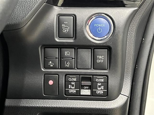 エスクァイア ハイブリッドＧｉ　Ｔ－Ｃｏｎｎｅｃｔナビ　ＥＴＣ　衝突被害軽減ブレーキ　ドライブレコーダー　先進ライト　ＬＥＤヘッドランプ　バックモニター　車線逸脱警報　両側電動スライドドア　クルーズコントロール　純正アルミホイール（19枚目）