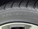 タイヤサイズは【２２５／４５Ｒ１８】