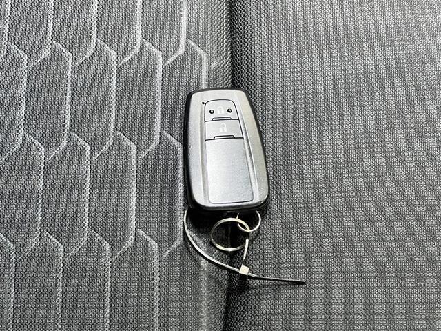 �y�X�}�[�g�L�[�z�h�A�̊J������T���Ȃ��Ă��ȒP�Ƀh�A�̊J���邱�Ƃ��o���܂��A�܂��A�G���W���n�����ԓ��ɃX�}�[�g�L�[������ΊȒP�Ɏn�����邱�Ƃ��o���܂�