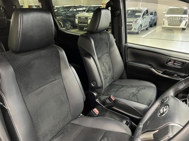 ヴォクシー ハイブリッドＺＳ　煌ＩＩＩ　ＥＴＣ　両側電動スライドドア　クルーズコントロール　純正アルミホイール　Ｔ－Ｃｏｎｎｅｃｔナビ　ドライブレコーダー　バックモニター　車線逸脱警報　ペダル踏み間違い急発進抑制装置　衝突被害軽減ブレーキ（11枚目）