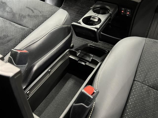 ヴォクシー ハイブリッドＺＳ　煌ＩＩＩ　ＥＴＣ　両側電動スライドドア　クルーズコントロール　純正アルミホイール　Ｔ－Ｃｏｎｎｅｃｔナビ　ドライブレコーダー　バックモニター　車線逸脱警報　ペダル踏み間違い急発進抑制装置　衝突被害軽減ブレーキ（29枚目）