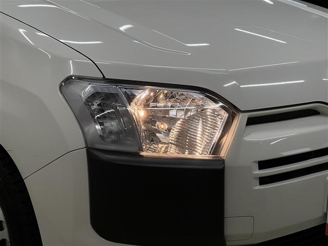 プロボックス ハイブリッドＤＸ　コンフォート　バックモニター　ドライブレコーダー　ワンセグ　ＣＤ再生装置　メディアプレイヤー接続　キーレスエントリー　イモビライザー　ＥＴＣ　衝突被害軽減ブレーキ　車線逸脱警報　先進ライト　デュアルエアバッグ（5枚目）