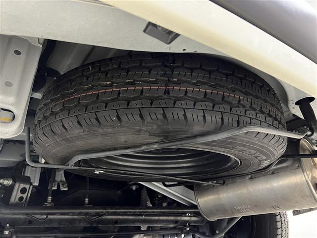 プロボックス ハイブリッドＤＸ　コンフォート　バックモニター　ドライブレコーダー　ワンセグ　ＣＤ再生装置　メディアプレイヤー接続　キーレスエントリー　イモビライザー　ＥＴＣ　衝突被害軽減ブレーキ　車線逸脱警報　先進ライト　デュアルエアバッグ（16枚目）