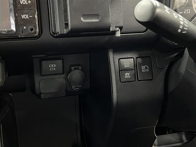 プロボックス ハイブリッドＤＸ　コンフォート　バックモニター　ドライブレコーダー　ワンセグ　ＣＤ再生装置　メディアプレイヤー接続　キーレスエントリー　イモビライザー　ＥＴＣ　衝突被害軽減ブレーキ　車線逸脱警報　先進ライト　デュアルエアバッグ（20枚目）