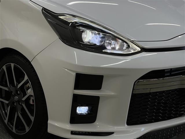 アクア G GRスポーツ・17インチパッケージ 衝突被害軽減ブレーキ 車線逸脱警報 横滑防止装置 デュアルエアバッグ LEDヘッドランプ 先進ライト バックモニター ドライブレコーダー カーナビ イモビライザー スマートキ- ETC フルセグTV(6枚目)