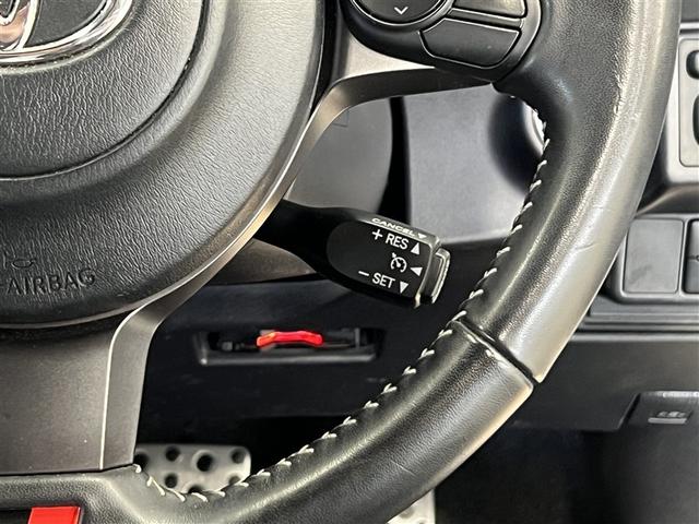 アクア G GRスポーツ・17インチパッケージ 衝突被害軽減ブレーキ 車線逸脱警報 横滑防止装置 デュアルエアバッグ LEDヘッドランプ 先進ライト バックモニター ドライブレコーダー カーナビ イモビライザー スマートキ- ETC フルセグTV(20枚目)