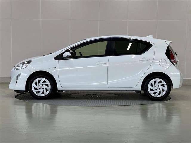 アクア S デュアルエアバッグ 横滑防止装置 キーレスエントリー イモビライザー メディアプレイヤー接続 CD再生装置 リアスポイラー ETC ABS ワンオーナー モケットシート フロントエアコン(2枚目)