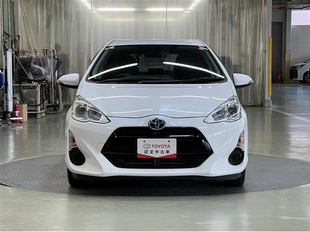 アクア S デュアルエアバッグ 横滑防止装置 キーレスエントリー イモビライザー メディアプレイヤー接続 CD再生装置 リアスポイラー ETC ABS ワンオーナー モケットシート フロントエアコン(5枚目)