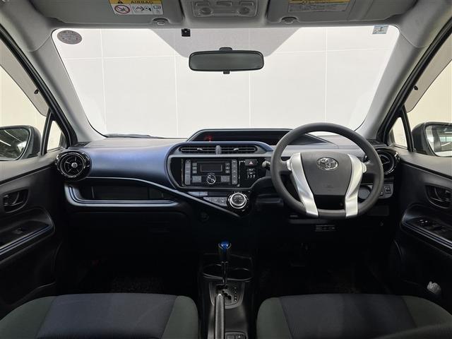 アクア S デュアルエアバッグ 横滑防止装置 キーレスエントリー イモビライザー メディアプレイヤー接続 CD再生装置 リアスポイラー ETC ABS ワンオーナー モケットシート フロントエアコン(17枚目)