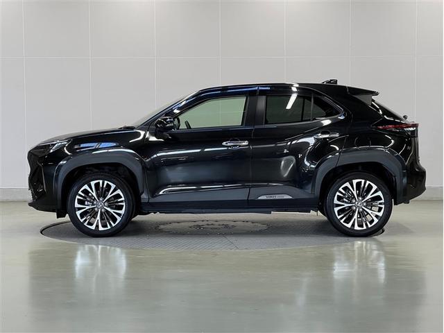 ヤリスクロス Z フルセグ メディアプレイヤー接続 パワーシート スマートキ- イモビライザー クルーズコントロール ETC ワンオーナー 衝突被害軽減ブレーキ 全周囲カメラ ドライブレコーダー LEDヘッドランプ(2枚目)