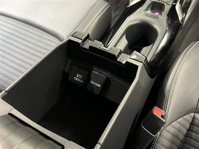 カローラ ハイブリッド　ダブルバイビー　ＬＥＤヘッドランプ　バックモニター　ブラインドスポットモニター　ドライブレコーダー　メディアプレイヤー接続　フルエアロ　純正アルミ　スマートキ－　イモビライザー　クルーズコントロール　ＥＴＣ（28枚目）