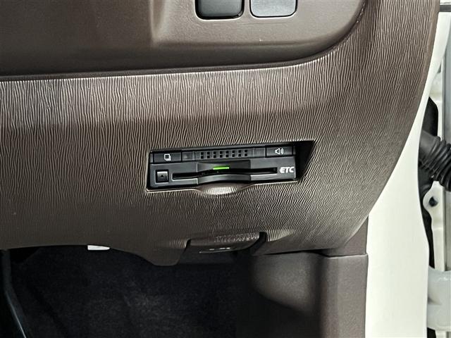 【ＥＴＣ】高速のレーンで止まらず通過することが出来ます　高速料金の割引等ございます