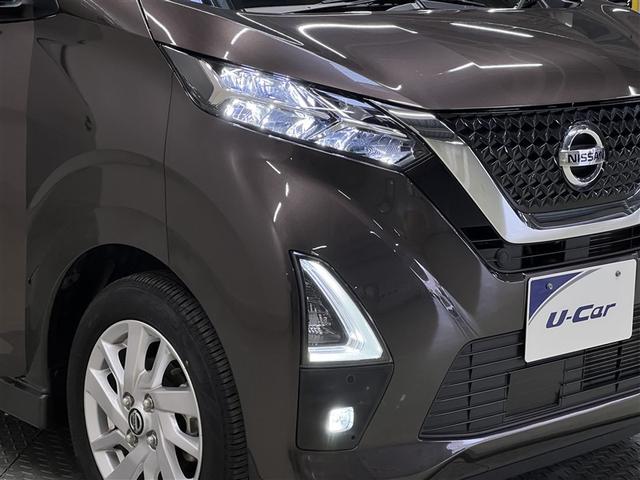 デイズ 　ＨＶ　純正アルミ　衝突被害軽減ブレーキ　ペダル踏み間違い急発進抑制装置　デュアル＋サイドエアバッグ　ＡＢＳ　パワステ　パワーウィンドウ（6枚目）