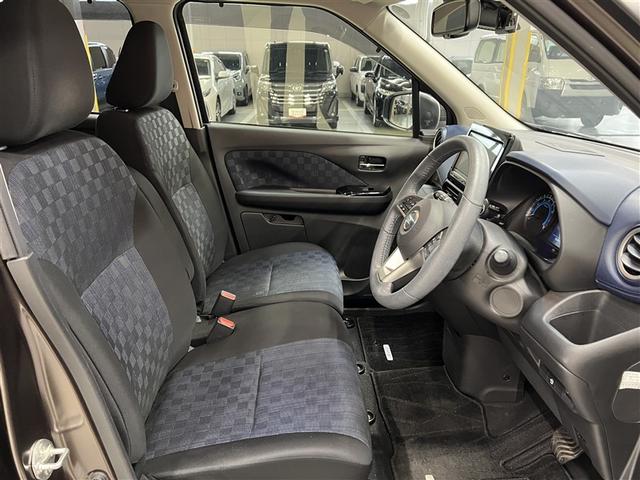 デイズ 　ＨＶ　純正アルミ　衝突被害軽減ブレーキ　ペダル踏み間違い急発進抑制装置　デュアル＋サイドエアバッグ　ＡＢＳ　パワステ　パワーウィンドウ（11枚目）