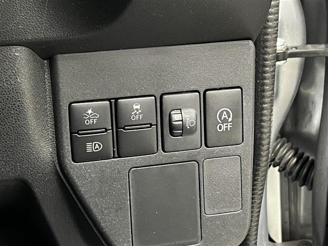 ハイゼットカーゴ ＤＸ　ＳＡＩＩＩ　ＬＥＤヘッドランプ　キーレスエントリー　衝突被害軽減ブレーキ　ペダル踏み間違い急発進抑制装置　車線逸脱警報　先進ライト　デュアルエアバッグ　ＡＢＳ　横滑防止装置　アイドリングストップ（17枚目）