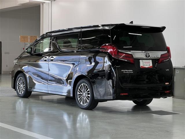 アルファード ３．５エグゼクティブラウンジ　本革シート　純正アルミ　サンルーフ　衝突被害軽減ブレーキ　ペダル踏み間違い急発進抑制装置　デュアル＋サイドエアバッグ　ＡＢＳ　オートエアコン　パワステ　パワーウィンドウ（3枚目）