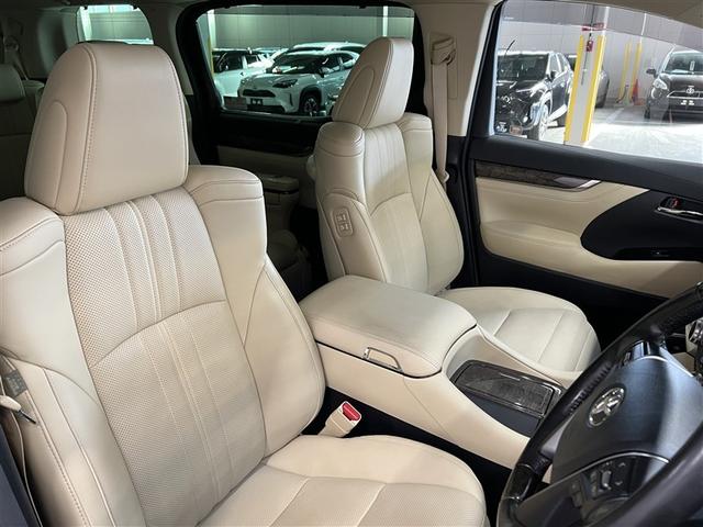 アルファード ３．５エグゼクティブラウンジ　本革シート　純正アルミ　サンルーフ　衝突被害軽減ブレーキ　ペダル踏み間違い急発進抑制装置　デュアル＋サイドエアバッグ　ＡＢＳ　オートエアコン　パワステ　パワーウィンドウ（11枚目）