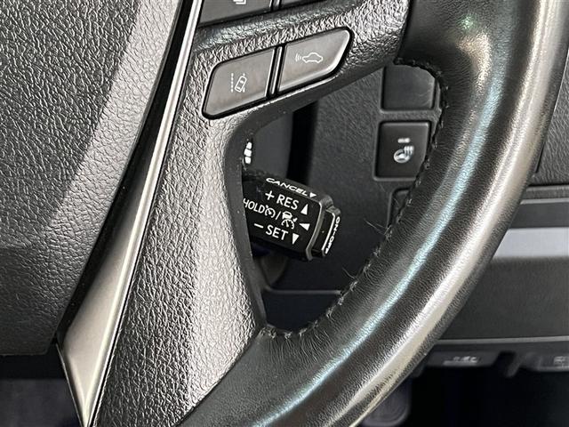 アルファード ３．５エグゼクティブラウンジ　本革シート　純正アルミ　サンルーフ　衝突被害軽減ブレーキ　ペダル踏み間違い急発進抑制装置　デュアル＋サイドエアバッグ　ＡＢＳ　オートエアコン　パワステ　パワーウィンドウ（20枚目）