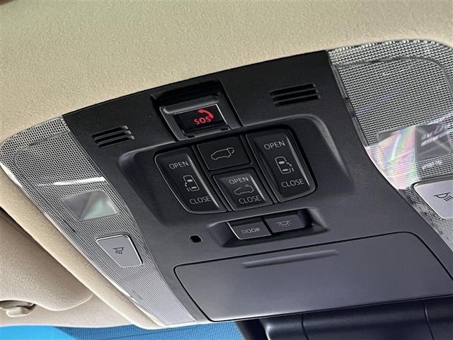 アルファード ３．５エグゼクティブラウンジ　本革シート　純正アルミ　サンルーフ　衝突被害軽減ブレーキ　ペダル踏み間違い急発進抑制装置　デュアル＋サイドエアバッグ　ＡＢＳ　オートエアコン　パワステ　パワーウィンドウ（24枚目）