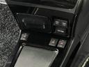 ハイブリッドＧｉプレミアムパッケジブラックテーラード　ＬＥＤヘッドランプ　バックモニター　ドライブレコーダー　Ｔ－Ｃｏｎｎｅｃｔナビ　フルセグ　ＤＶＤ再生装置　ＣＤ再生装置　メディアプレイヤー接続　後席モニター　３列シート　純正アルミ　フルフラット（26枚目）