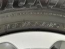 タイヤサイズは【185/65R15】