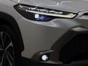 カローラクロス ハイブリッド　Ｚ　衝突被害軽減ブレーキ　全周囲カメラ　ドライブレコーダー　カーナビ　ＥＴＣ　先進ライト　ＬＥＤヘッドランプ　ペダル踏み間違い急発進抑制装置　クルーズコントロール　車線逸脱警報　純正アルミホイール　ＡＢＳ（6枚目）