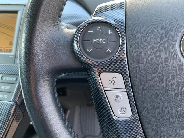 プリウス Ｇ　プリクラッシュセーフティ　レーダークルーズ　パーキングアシスト　ビルトインＥＴＣ　前後ドライブレコーダー　踏み間違い加速抑制システム　スマートキー　メーカーＨＤＤナビ　ＣＤ　ＤＶＤビデオ　バックカメラ（29枚目）