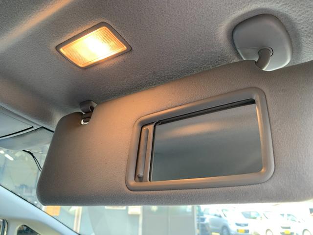 プリウス Ｇ　プリクラッシュセーフティ　レーダークルーズ　パーキングアシスト　ビルトインＥＴＣ　前後ドライブレコーダー　踏み間違い加速抑制システム　スマートキー　メーカーＨＤＤナビ　ＣＤ　ＤＶＤビデオ　バックカメラ（42枚目）