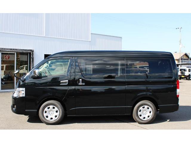 ハイエースワゴン ＧＬ　登録済未使用車　ＬＥＤヘッドライト　プッシュスタート　スマートキー　パワースライドドア　パノラビックビューモニター（9枚目）