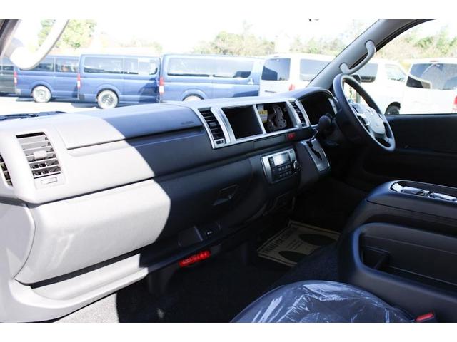 ハイエースワゴン ＧＬ　登録済未使用車　ＬＥＤヘッドライト　プッシュスタート　スマートキー　パワースライドドア　パノラビックビューモニター（24枚目）