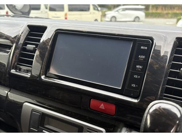 レジアスエースバン スーパーGL ダークプライム ローダウンカスタム スマートキー&プッシュスタート LEDヘッドライト シュタイナー(30枚目)