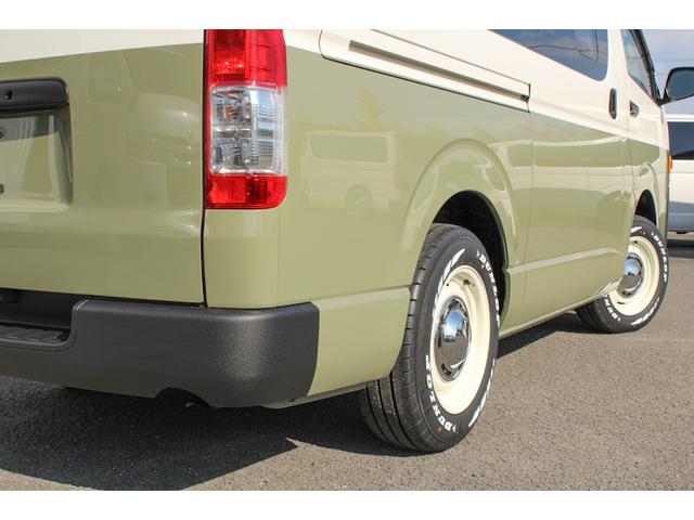 ハイエースバン 　４ＷＤ　丸目フェイス　オリジナルリメイクキット　ＲＥＴＲＩＰ　７０　シダーグリーンツートン（16枚目）