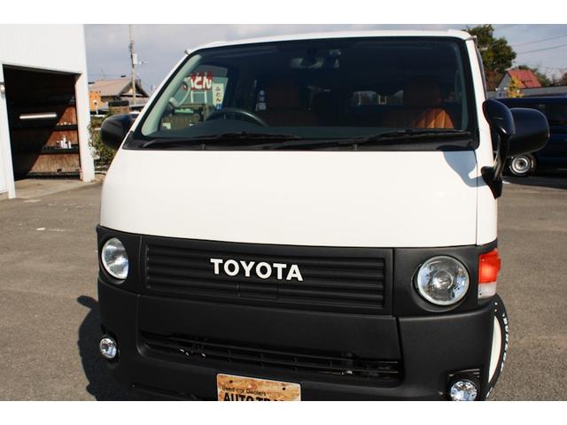 ハイエースバン 　４ＷＤ　丸目フェイス　オリジナルリメイクキット　ＲＥＴＲＩＰ　７０　シダーグリーンツートン（17枚目）