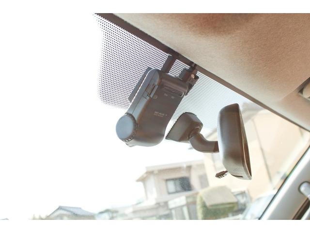 ハイエースバン 　４ＷＤ　丸目フェイス　オリジナルリメイクキット　ＲＥＴＲＩＰ　７０　シダーグリーンツートン（37枚目）