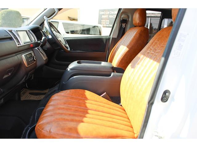 ハイエースバン 　４ＷＤ　丸目フェイス　オリジナルリメイクキット　ＲＥＴＲＩＰ　７０　シダーグリーンツートン（38枚目）