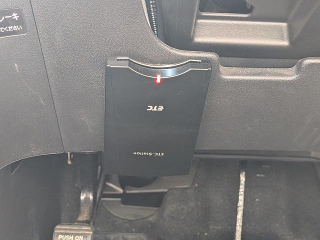 フリードスパイク Ｇ　ジャストセレクション　ギャザーズナビ　バックモニターカメラ　両側スライドドア　ＨＩＤヘッドライト　キーレス　ＥＴＣ　ＣＤ　オートエアコン　５人乗り　ＣＶＴ（23枚目）