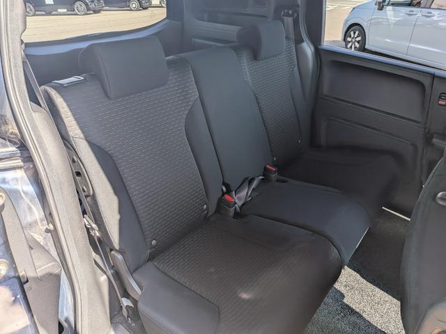 フリードスパイク Ｇ　ジャストセレクション　ギャザーズナビ　バックモニターカメラ　両側スライドドア　ＨＩＤヘッドライト　キーレス　ＥＴＣ　ＣＤ　オートエアコン　５人乗り　ＣＶＴ（26枚目）