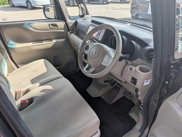 Ｎ－ＢＯＸ Ｇ・Ｌパッケージ　メモリーナビ　ＣＤ　ＤＶＤ　ワンセグＴＶ　左側パワースライドドア　衝突被害軽減システム　ＥＴＣ　アイドリングストップ　オートエアコン　プッシュスタート　スマートキー（9枚目）