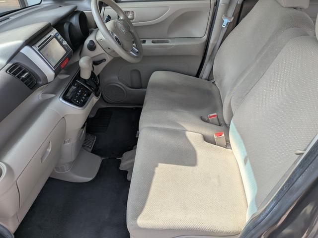 Ｎ－ＢＯＸ Ｇ・Ｌパッケージ　メモリーナビ　ＣＤ　ＤＶＤ　ワンセグＴＶ　左側パワースライドドア　衝突被害軽減システム　ＥＴＣ　アイドリングストップ　オートエアコン　プッシュスタート　スマートキー（26枚目）