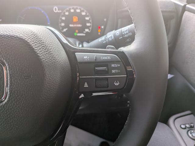 ステップワゴン ｅＨＥＶスパーダプレミアムラインブラックエディション　ホンダセンシング　マルチビューカメラシステム　ブラインドスポットインフォメーション　パワーテールゲート　シートヒーター　１７インチＡＷ　両側パワースライドドア　新車未登録車（36枚目）