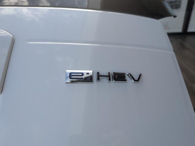 フリード ｅ：ＨＥＶエアー　６人乗り　新車未登録車　ホンダセンシング　ブラインドスポットインフォメーション　後退出庫サポート　２列目キャプテンシート　コンビシート　シートヒーター　電子パーキング　両側パワースライドドア（11枚目）